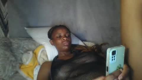 miss_belllo online show from 02/20/25, 07:01