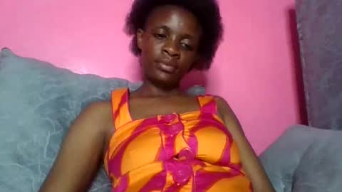 miss_belllo online show from 12/05/25, 05:53