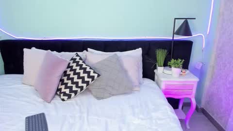 Briana online show from 03/21/26, 01:48