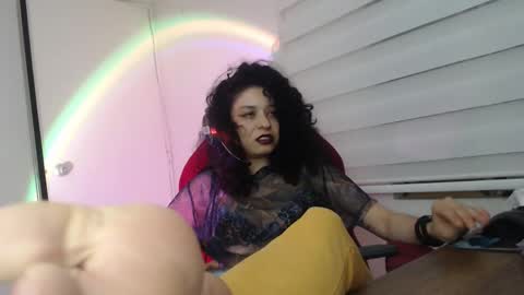 Miss Carmila online show from 12/20/25, 01:02