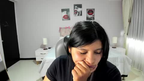 Cataleya online show from 04/18/26, 11:58