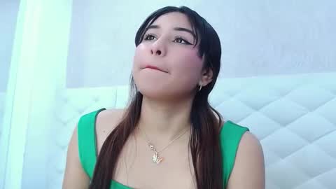 miss_charlotte78 online show from 01/06/26, 07:39