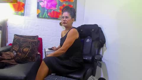 Clare PocaHose online show from 02/09/26, 02:04