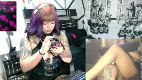 Snapshot of miss_clover chatting on 04/10/26, 09:58 miss_clover online show from 04/10/26, 09:58