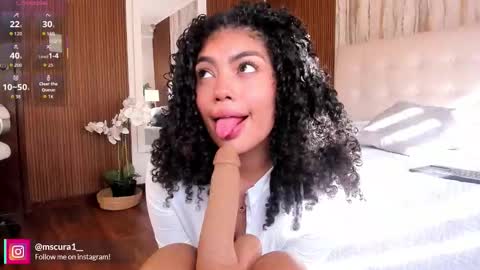 CANDELA CASTRO  online show from 02/11/26, 01:05