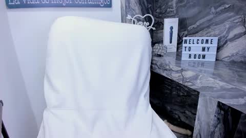 Danika online show from 01/07/26, 11:01