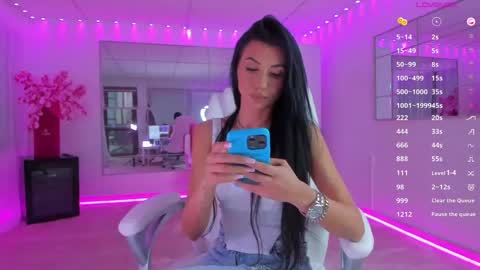 miss_diamond__ online show from 05/10/26, 05:23