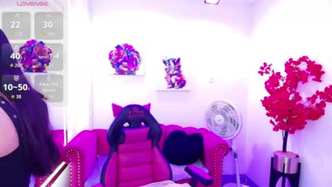Melanie online show from 06/17/26, 12:29