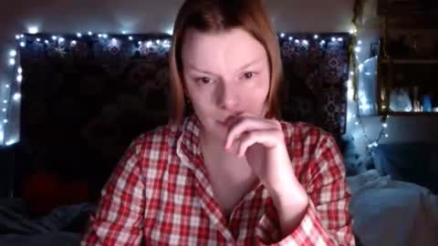 Elis online show from 01/04/25, 04:00