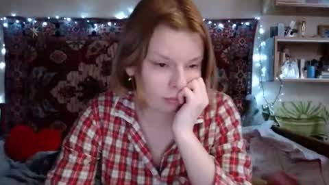 Elis online show from 03/05/25, 02:12