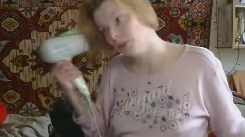 Elis online show from 05/07/26, 11:04