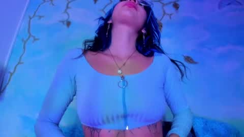 miss_evans_ online show from 03/31/26, 03:08