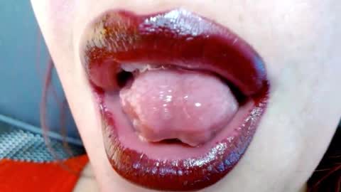 Miss Evoleth online show from 01/22/25, 05:48