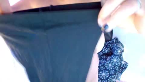 Miss Evoleth online show from 01/28/25, 01:50