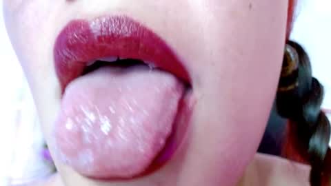 Miss Evoleth online show from 02/25/25, 06:14