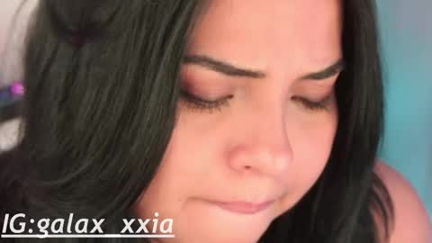  Elisabeth  IG galax xxia       online show from 10/30/25, 08:53