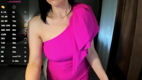 Miss Giulia online show from 03/26/26, 07:36