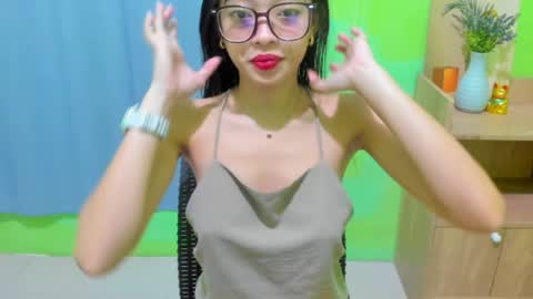 miss_j222 online show from 03/27/26, 10:04