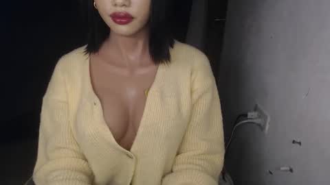 Snapshot of miss_jackelyn chatting on 01/13/26, 04:23 Lyn online show from 01/13/26, 04:23