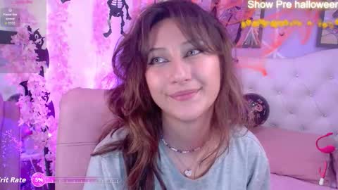 Snapshot of miss_jhelenaa_ chatting on 10/20/25, 12:44 miss_jhelenaa_ online show from 10/20/25, 12:44