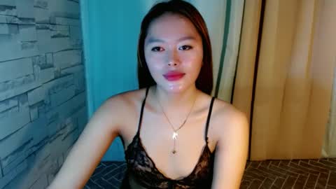 Snapshot of miss_kath chatting on 01/21/25, 02:33 miss kath online show from 01/21/25, 02:33