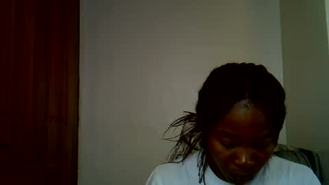 Miss Kiarrafit online show from 06/18/26, 09:14