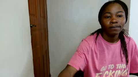 Miss Kiarrafit online show from 06/19/26, 08:51