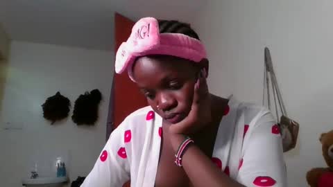 Snapshot of miss_kookie chatting on 01/18/25, 06:10 miss_kookie online show from 01/18/25, 06:10