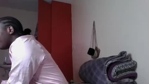 Snapshot of miss_kookie chatting on 01/21/25, 10:19 miss_kookie online show from 01/21/25, 10:19