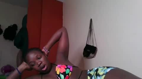 Snapshot of miss_kookie chatting on 01/30/25, 07:39 miss_kookie online show from 01/30/25, 07:39