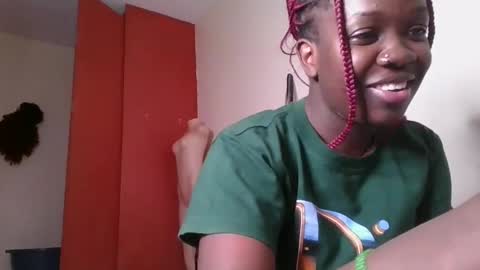 Snapshot of miss_kookie chatting on 02/12/25, 02:21 miss_kookie online show from 02/12/25, 02:21