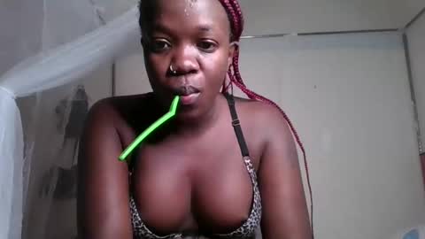 Snapshot of miss_kookie chatting on 02/19/25, 06:44 miss_kookie online show from 02/19/25, 06:44