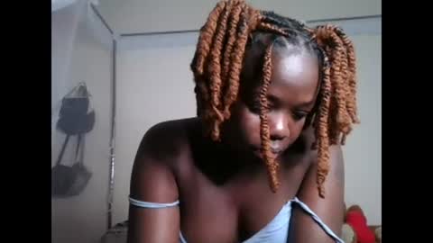 Snapshot of miss_kookie chatting on 02/22/25, 04:07 miss_kookie online show from 02/22/25, 04:07