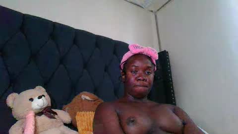 Snapshot of miss_kookie chatting on 09/15/25, 09:09 miss_kookie online show from 09/15/25, 09:09