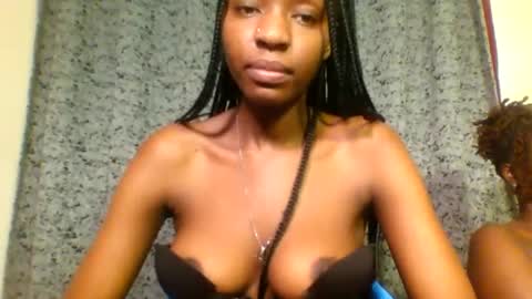 Snapshot of miss_kookie chatting on 09/27/25, 12:32 miss_kookie online show from 09/27/25, 12:32