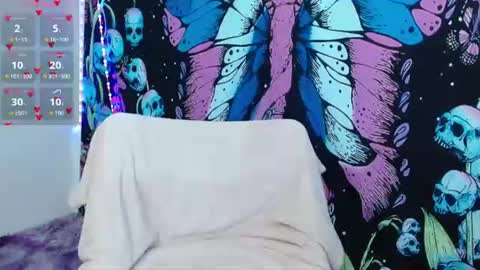 Ahri James online show from 07/15/26, 10:15