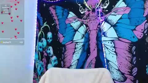 Ahri James online show from 07/18/26, 04:44