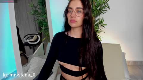 Alana online show from 01/05/25, 11:01