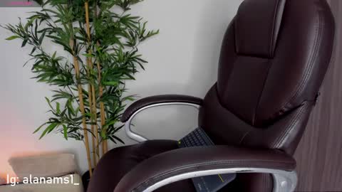 Alana online show from 01/17/25, 11:40