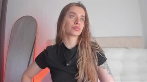 Alana online show from 07/01/26, 12:45