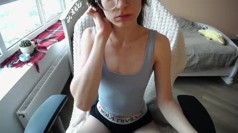 Miss Lina online show from 04/04/26, 10:57