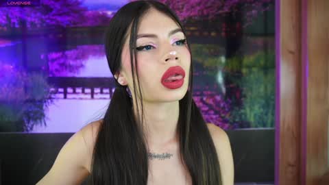 miss_lucyla online show from 01/31/25, 02:48