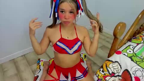 miss_lucyla online show from 01/09/26, 11:02
