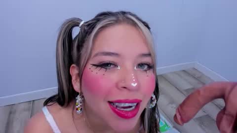 miss_lucyla online show from 01/12/26, 11:04