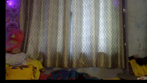 Mahi online show from 04/12/26, 03:22