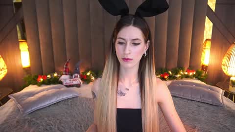   online show from 12/30/24, 10:21