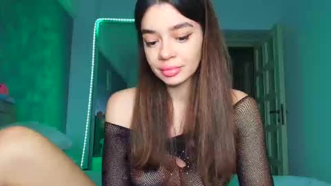 miss_medyson online show from 10/03/25, 11:51
