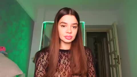 miss_medyson online show from 10/04/25, 11:08