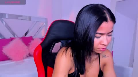   online show from 02/19/25, 11:28