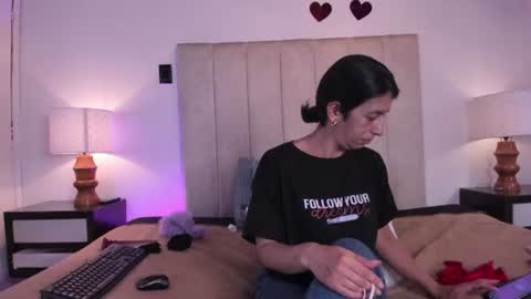 miss_milf_ online show from 07/01/26, 08:19